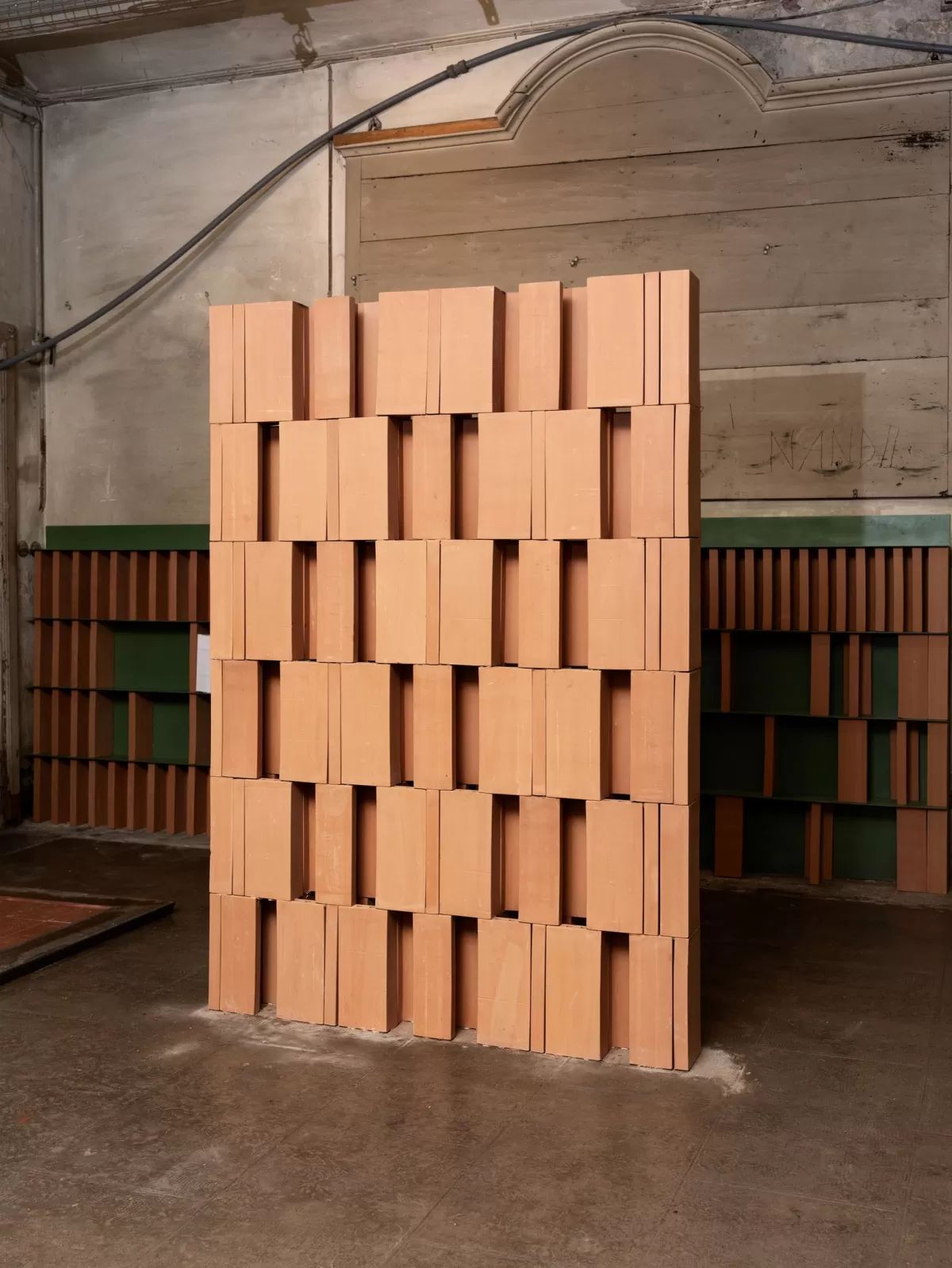 12737fc0179f3c85f8d10cad704bdf23